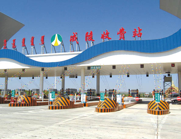 加油站收費(fèi)站等鋼網(wǎng)架檢測